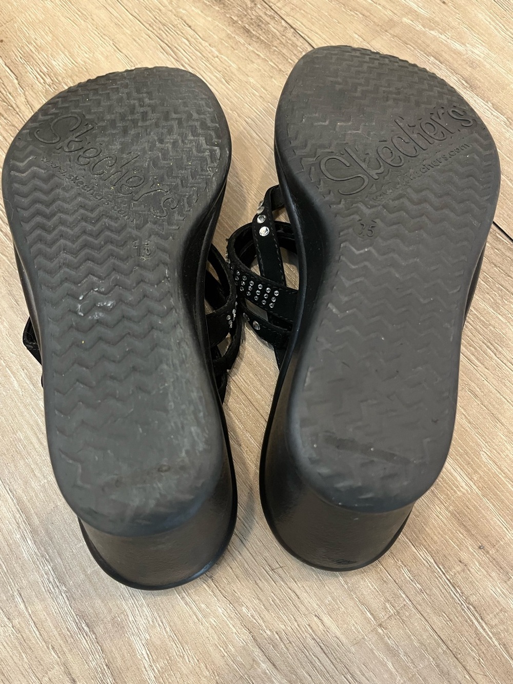 Skechers Black Rhinestone Thong Memory Foam Sandals 7.5 - Picture 7 of 13